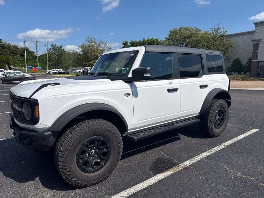 Used 2023 Ford Bronco Wildtrak AWD/4WD image 5