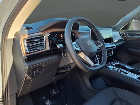 New 2026 Volkswagen Atlas SE image 50