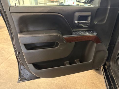 Used 2015 GMC Sierra 1500 SLE w/ SLE Value Package image 35