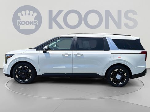 New 2026 Kia Carnival EX FWD image 2