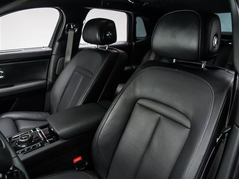 Used 2025 Rolls-Royce Ghost AWD/4WD image 21