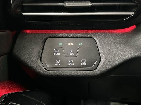 Used 2021 Volkswagen ID.4 Pro S image 26