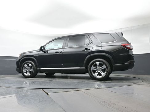 Certified 2023 Honda Pilot EX-L image 32