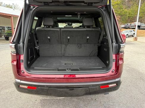 New 2026 Jeep Grand Wagoneer 4WD w/ Premium Group I image 23