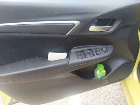 Used 2016 Honda Fit EX image 8