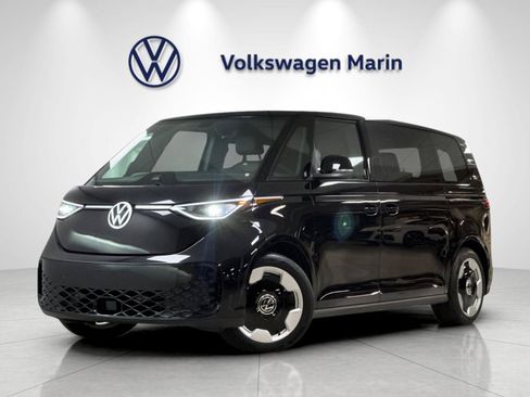 New 2025 Volkswagen ID. Buzz Pro S RWD image 1