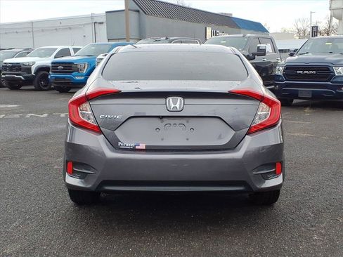 Used 2016 Honda Civic EX image 4