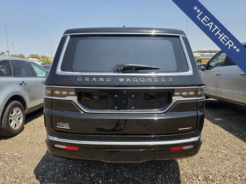 Used 2022 Jeep Grand Wagoneer Series III w/ Rear Seat Video Group 1 AWD/4WD image 8