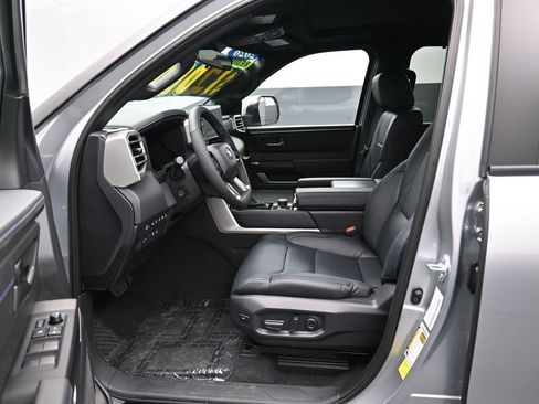 New 2026 Toyota Tundra Platinum image 9
