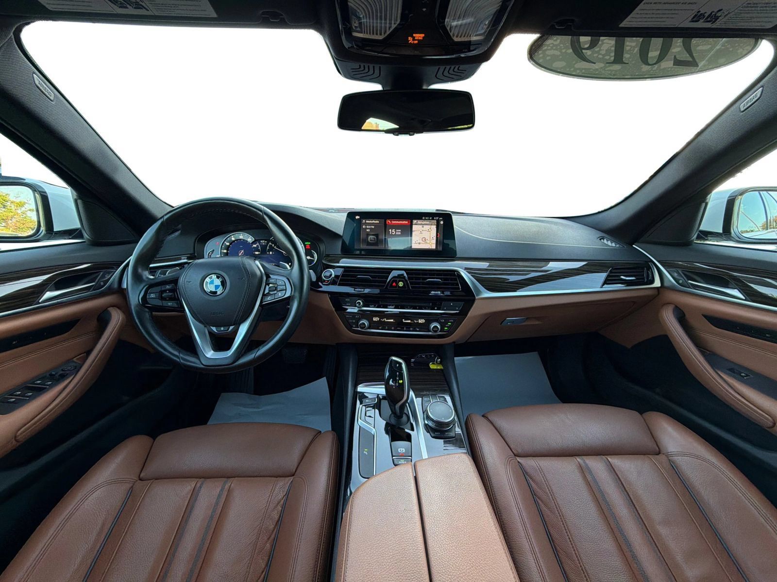Used 2019 BMW 530i w/ Convenience Package RWD image 22