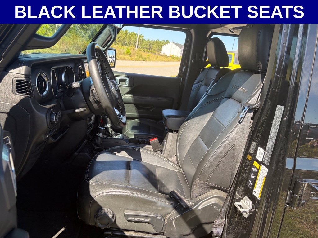 Used 2022 Jeep Wrangler Unlimited Sahara AWD/4WD image 5