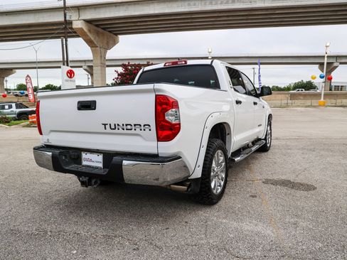 Used 2021 Toyota Tundra SR5 w/ SR5 Leather Package RWD image 7