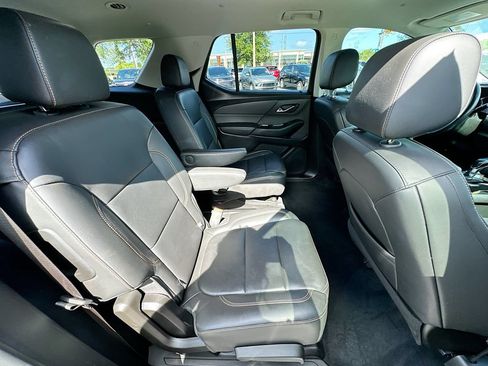 Used 2021 Chevrolet Traverse LT AWD/4WD image 27