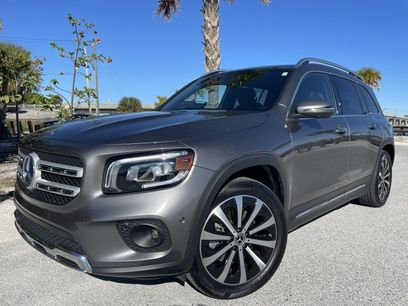 Used 2021 Mercedes-Benz GLB 250 w/ Premium Package