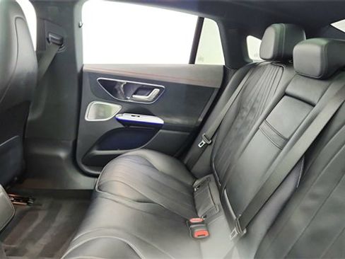 Used 2023 Mercedes-Benz EQE 500 4MATIC Sedan image 29