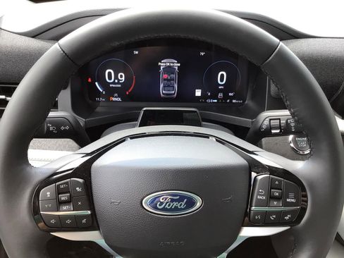 New 2026 Ford Explorer Platinum w/ LUX Leather Package image 15