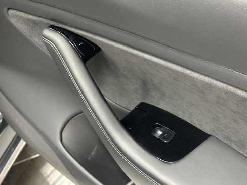 Used 2020 Tesla Model 3 Performance image 17