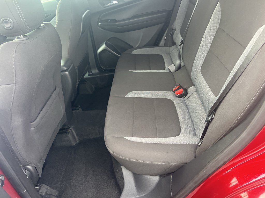 Used 2025 Chevrolet TrailBlazer LT AWD/4WD image 18