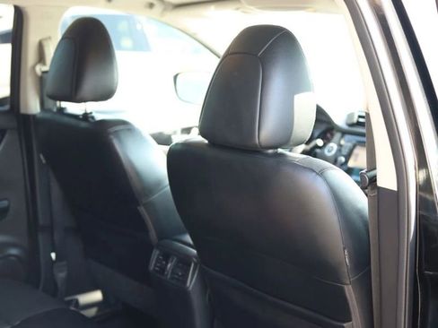 Used 2018 Nissan Rogue Sport SL w/ SL Premium Package image 42