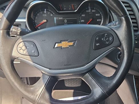 Used 2014 Chevrolet Impala LTZ FWD image 26