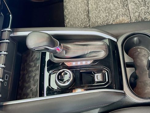 Used 2023 Chevrolet Colorado Z71 w/ Advanced Trailering Package image 16