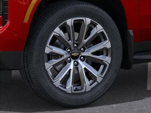 New 2025 Chevrolet Tahoe High Country AWD/4WD image 9