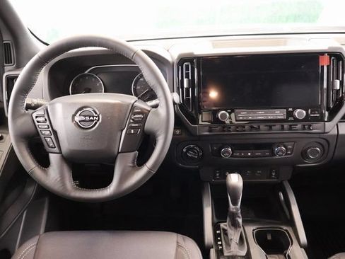 New 2026 Nissan Frontier SV w/ All-Weather Content Package AWD/4WD image 14