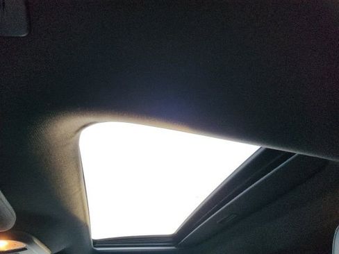 Used 2021 Jeep Grand Cherokee Limited image 15