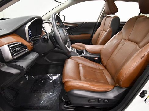 Used 2022 Subaru Outback Touring image 14