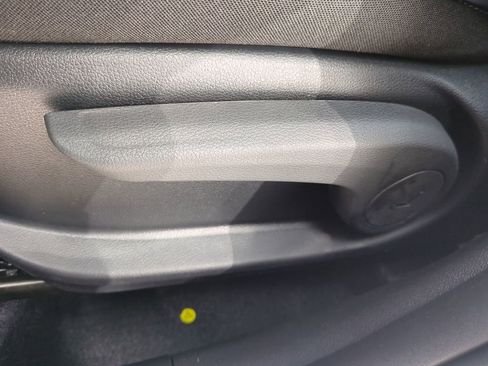 New 2026 Hyundai Venue SEL FWD image 22