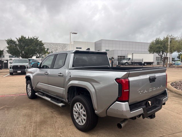 Used 2025 Toyota Tacoma SR5 RWD image 7
