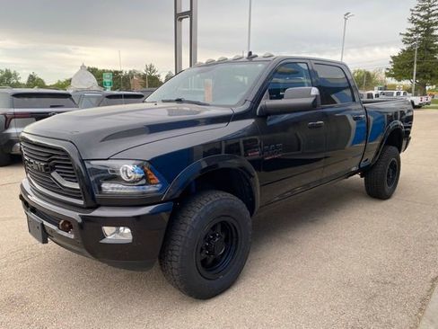 Used 2018 RAM 2500 Laramie w/ Sport Appearance Group AWD/4WD image 7