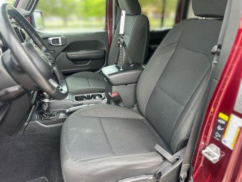Used 2021 Jeep Wrangler Unlimited Sport image 14
