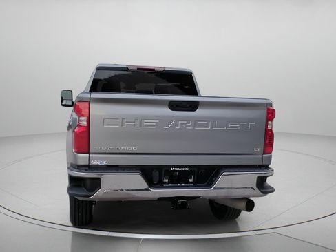 Used 2025 Chevrolet Silverado 2500 LT w/ Convenience Package AWD/4WD image 23