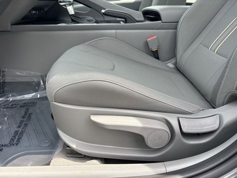 New 2026 Hyundai Elantra Sport FWD image 14