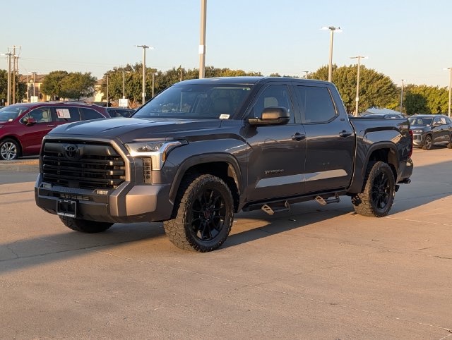 Used 2024 Toyota Tundra SR5 w/ SR5 Premium Package AWD/4WD image 10