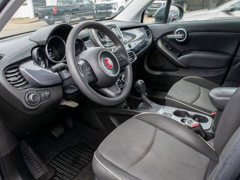 Used 2017 FIAT 500X Pop image 11