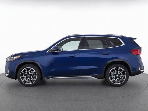 Certified 2025 BMW X1 xDrive28i AWD/4WD image 6