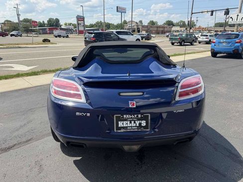 Used 2009 Saturn Sky Red Line RWD image 7