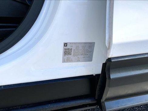 Used 2021 Chevrolet Equinox LS FWD image 19