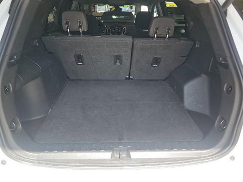 Used 2020 Chevrolet Equinox LT FWD image 30