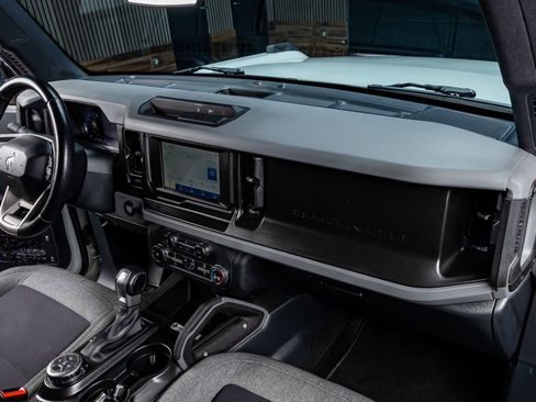 Used 2021 Ford Bronco Big Bend AWD/4WD image 17