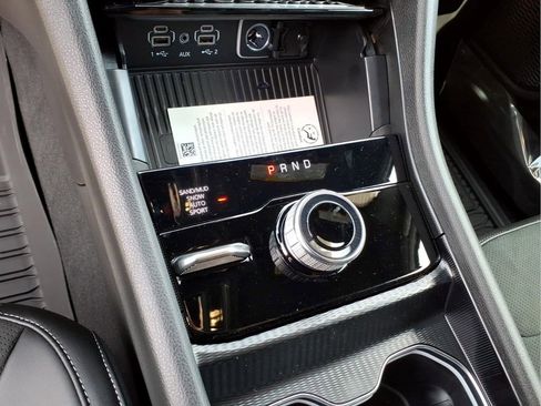 New 2026 Jeep Grand Cherokee L 4WD image 23