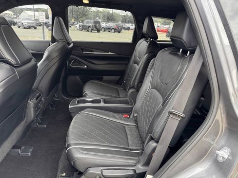 Used 2023 INFINITI QX60 Autograph w/ Cargo Package AWD/4WD image 28