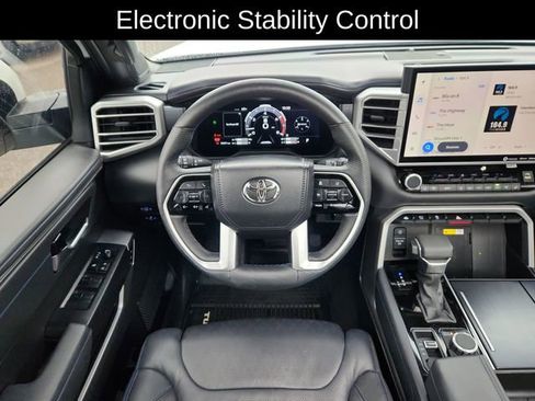 Used 2023 Toyota Tundra Platinum AWD/4WD image 26