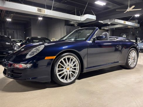 Used 2005 Porsche 911 Carrera RWD image 8