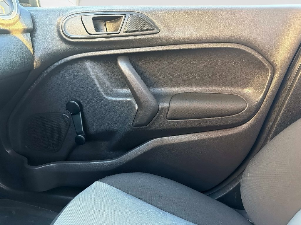 Used 2018 Ford Fiesta S FWD image 21