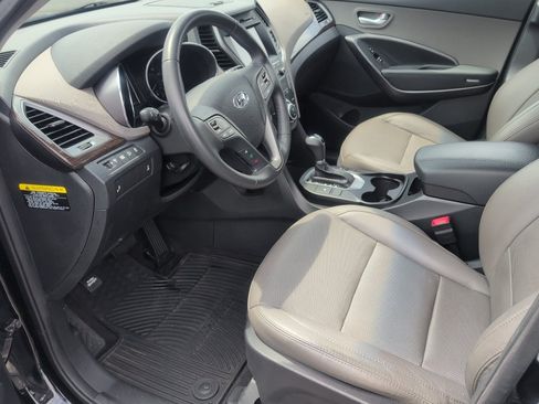 Used 2017 Hyundai Santa Fe Sport AWD/4WD image 18