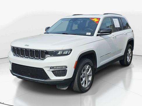 Used 2024 Jeep Grand Cherokee Limited image 6