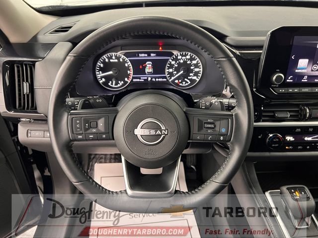 Used 2025 Nissan Pathfinder SV FWD image 48